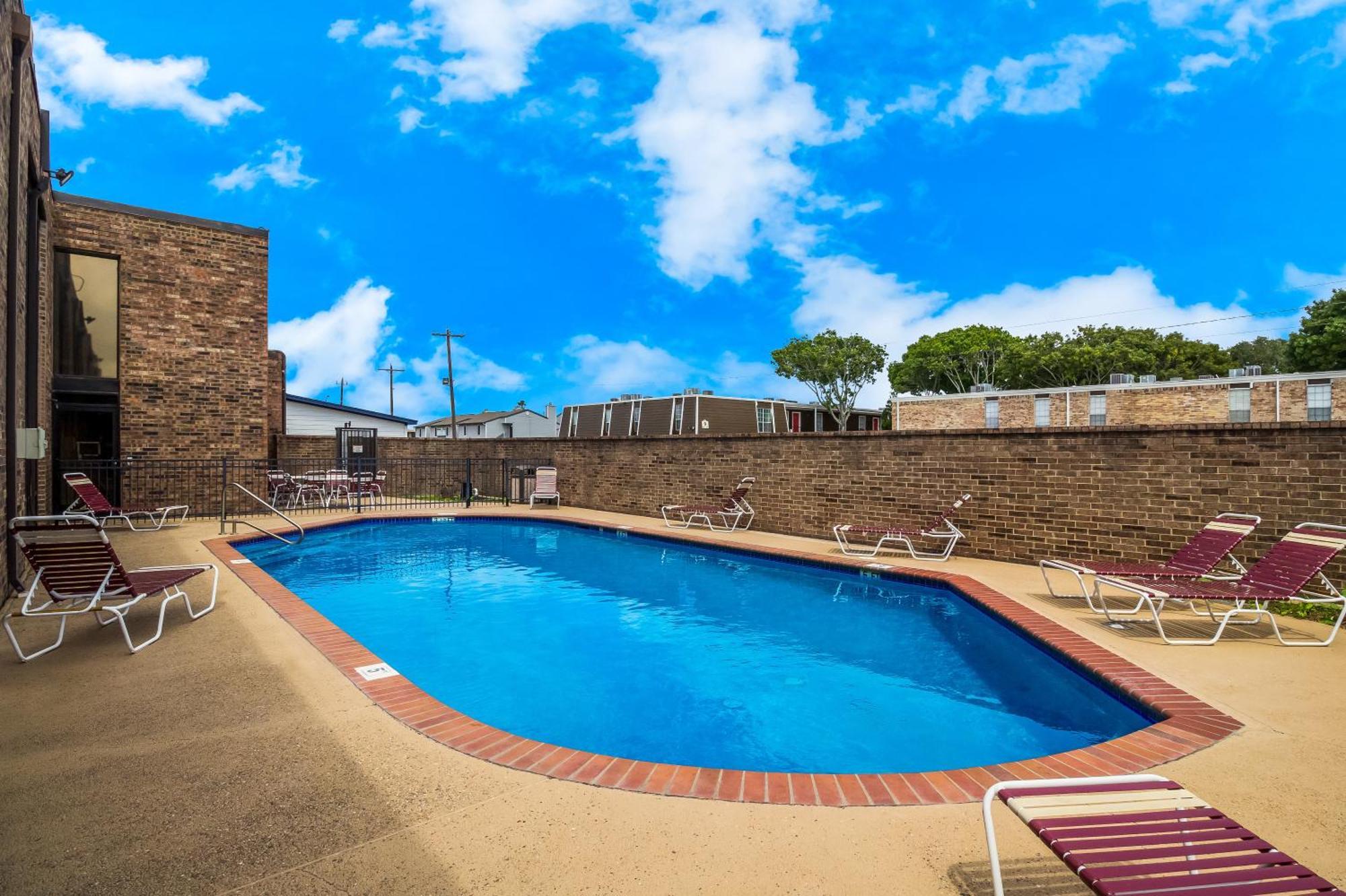 Clarion Pointe Lake Jackson - Clute Exterior foto